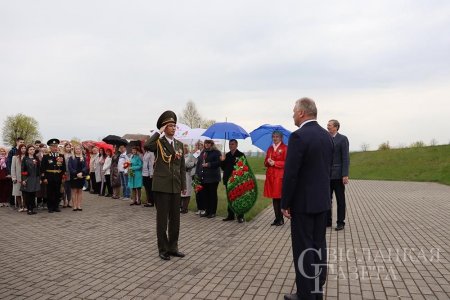 Митинг у мемориального комплекса «Асiлак»